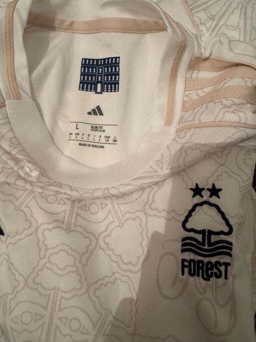 Camisola Nottingham Forest