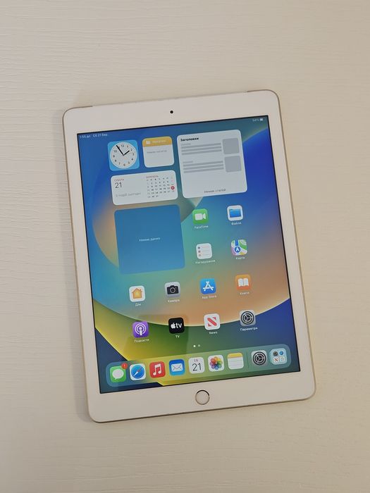 iPad 5th 9.7 2017 32Gb LTE Wi-Fi  Gold