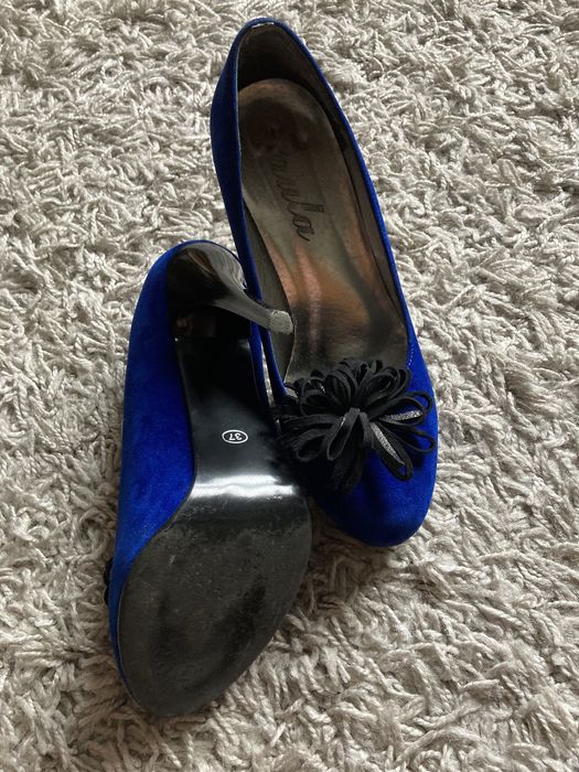 Szpilki wysokie chabrowe