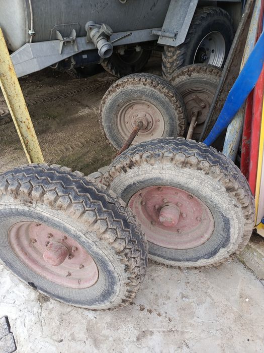 Koła z osią 215 r15 6pr