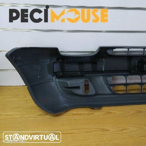 Para-choques Renault Twingo modelo: 1993 até 1998 novo