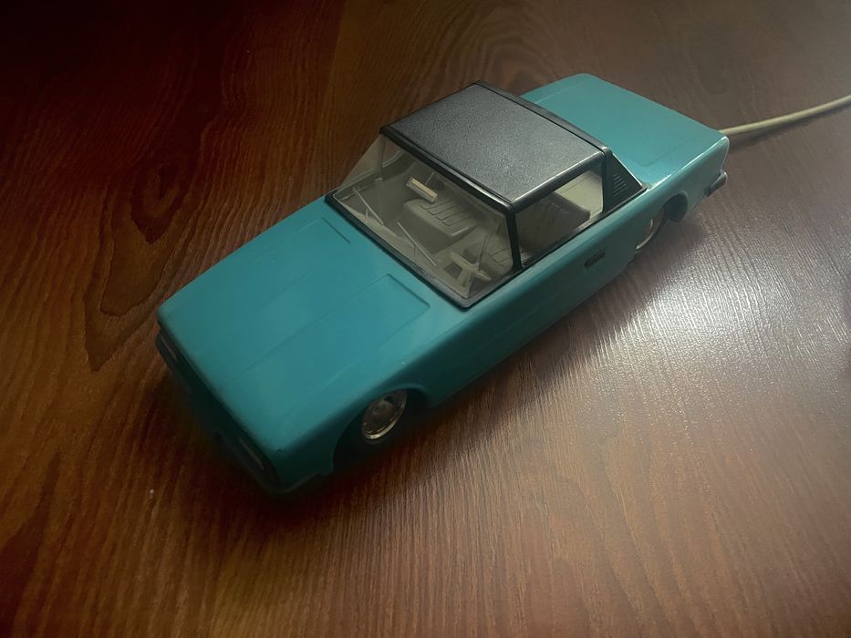 Stara zabawka samochod na kabel zsrr cccp prl