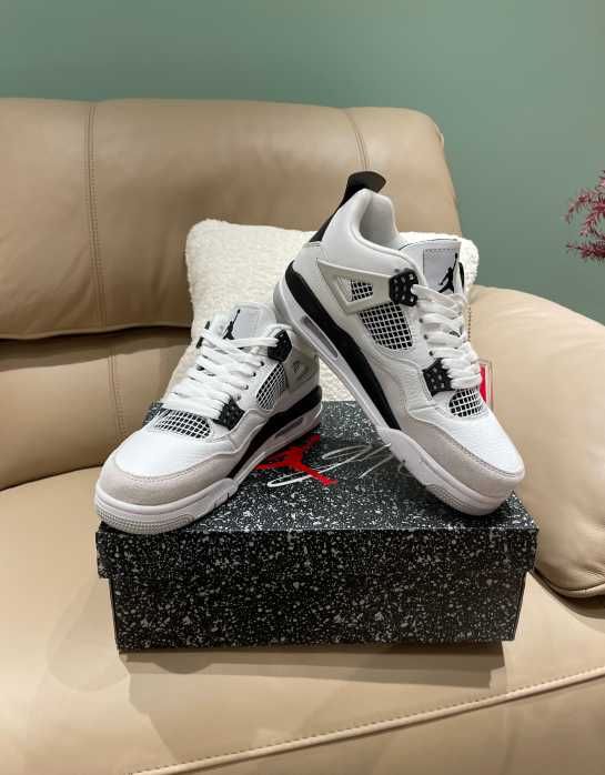 Air Jordan 4 Retro Military Black R.42