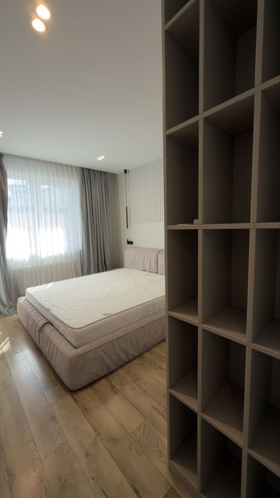 Оренда котеджу в Зубрі