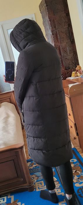 Жіноча зимова куртка