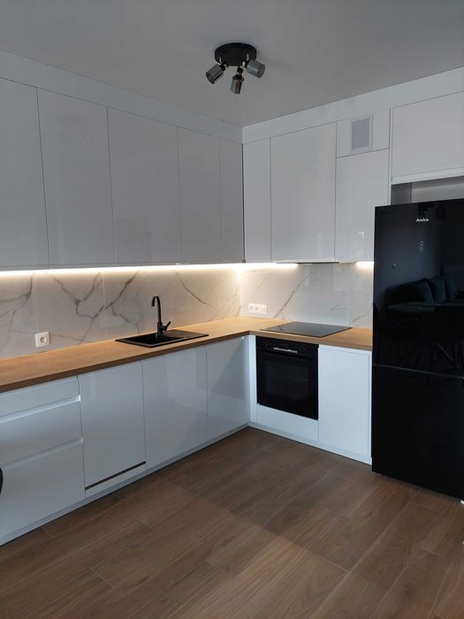 Wynajmę apartament  2-pokojowy w centrum Opola (ul. Targowa)