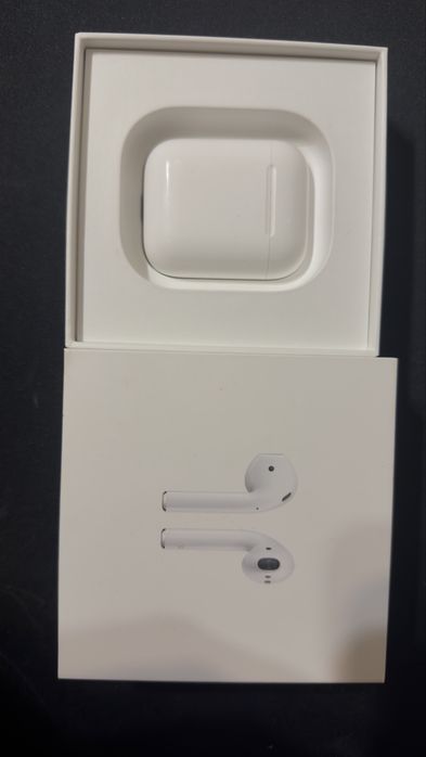 Продам airpods 2