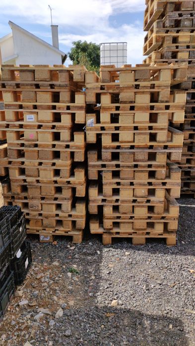 Vendo paletes várias