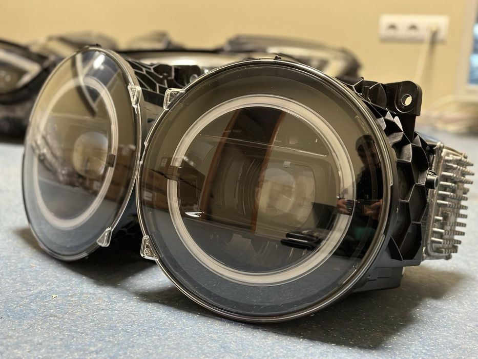 Фары оригинал мерседес G 463 464 куб черные рестайлинг идеальные