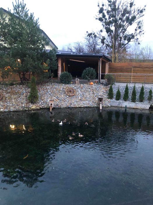 Є СВІТЛО!Оренда будинку подобово з великим залом!Басейн з підігрівом