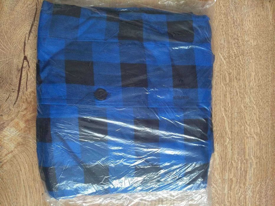 Niebieska koszula flanelowa w kratę
