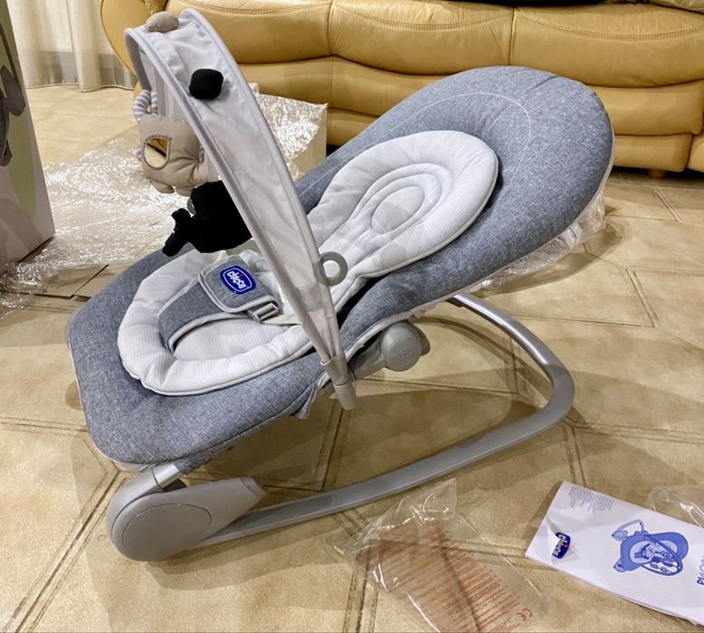 Кресло качалка chicco hoopla