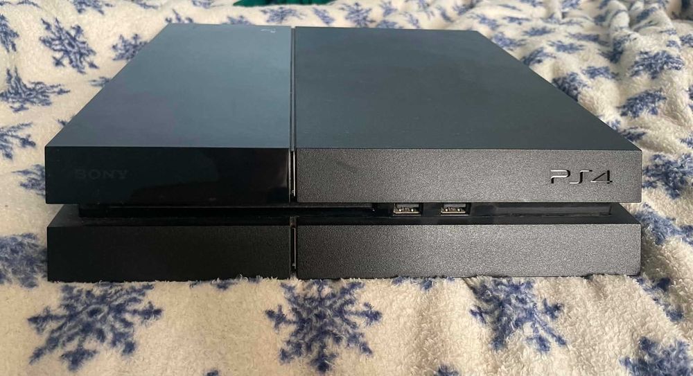 Playstation 4 Fat cały zestaw