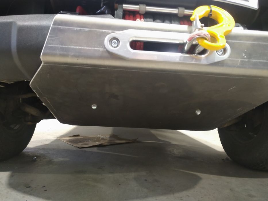 Nissan Frontier Navara 4.0 V6 King Cab  4x4 / Zamiana