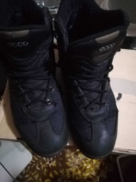 термо- кроссовки Ecco  Женские