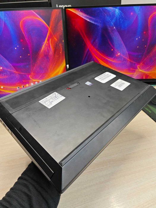 Потужний ноутбук HP ZBook 17 G6 •RTX 5000•32GB DDR4•512GB SSD