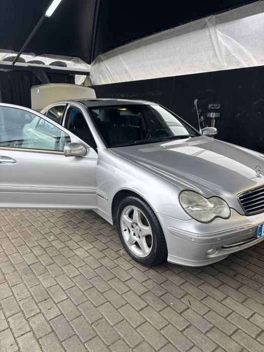 Mercedes-Benz C220 CDI AVANGARDE