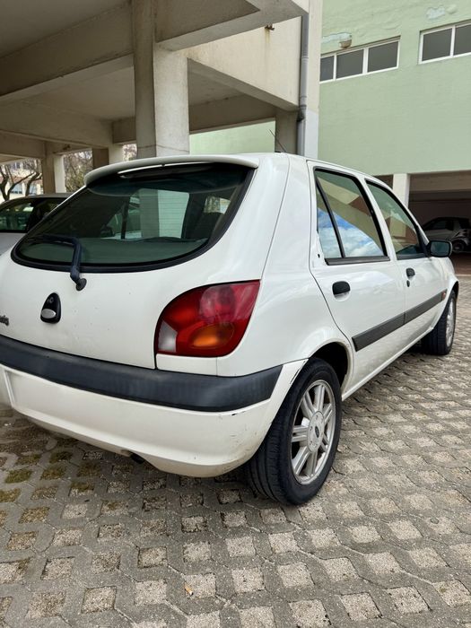 Ford Fiesta MK4 2001