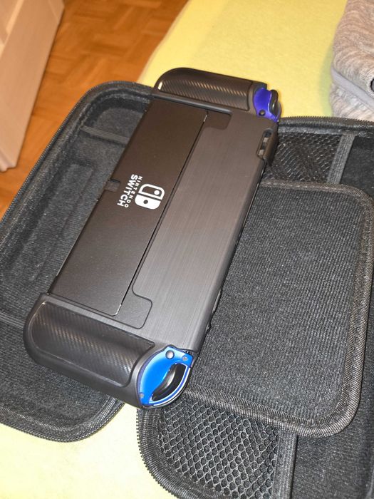 Gry i konsola nintendo switch oled