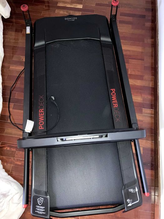 Passadeira de corrida RUN100E 14km/h Domyos