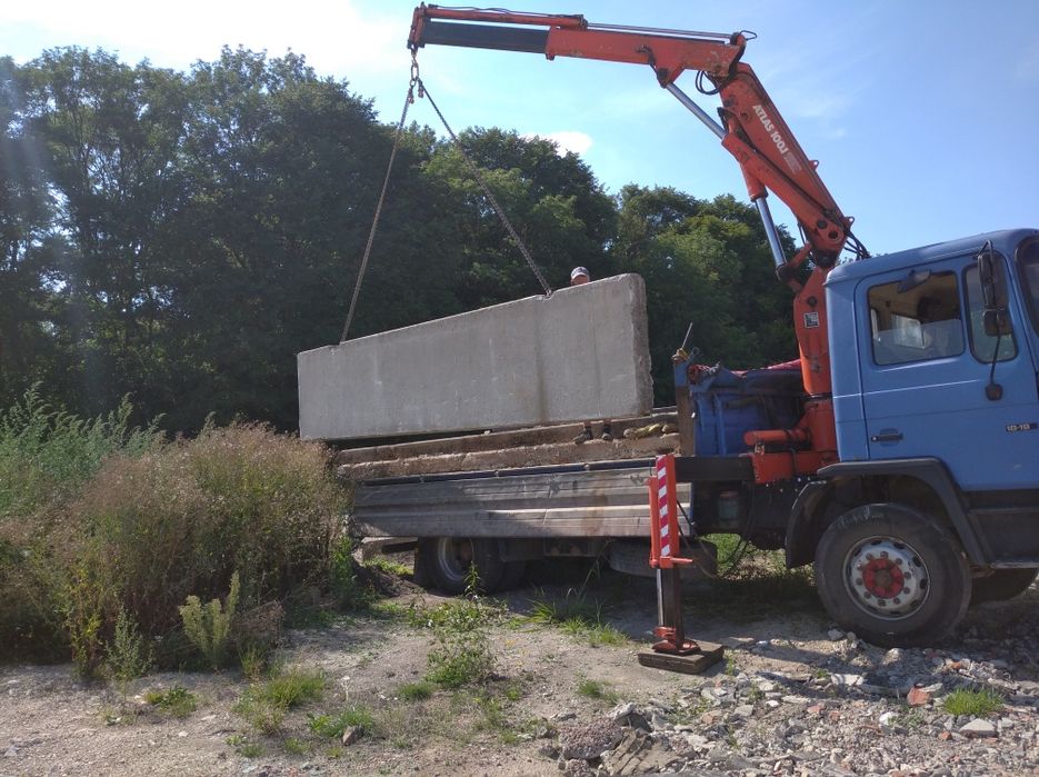 Послуги оренда маніпулятора екскаватора маніту камаза евакуатора.