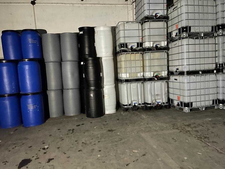 Beczki plastikowe 220l.