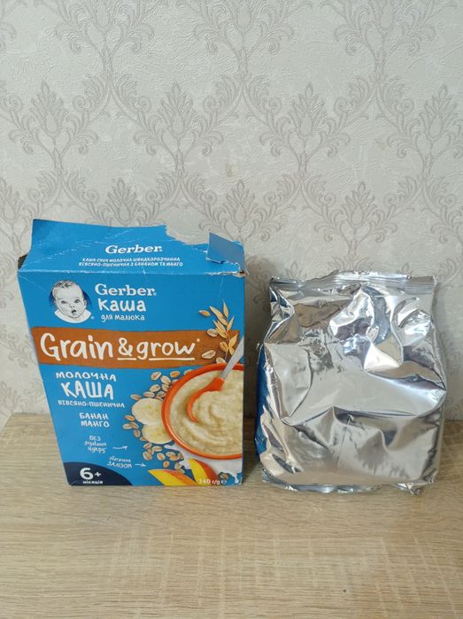 Каши молочные Gerber, 4 упаковки , для малышей 6+, 8+, сроки хорошие