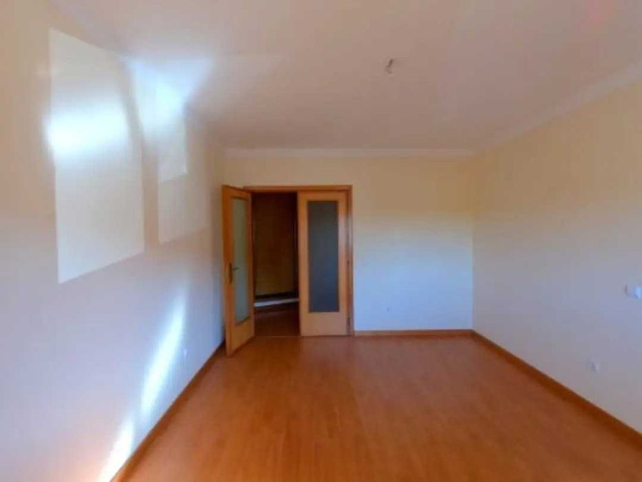 Apartamento T1 Rio De Mouro