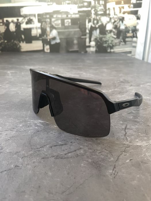 Окуляри велосипедні  OAKLEY Sutro Lite Prizm Black Shield оригінал