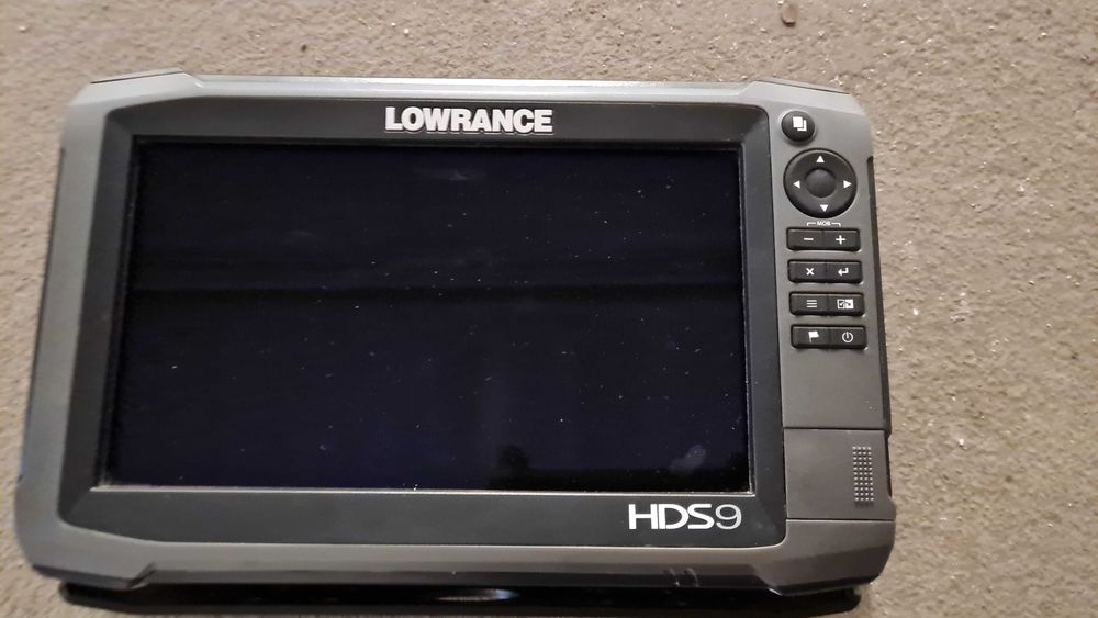 Echosonda Lowrance HDS‑9 Gen2 Touch 2D + DownScan + SideScan użyta kilka razy - stan idealny.