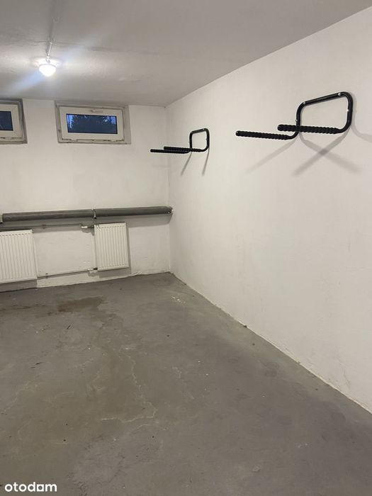 2 pokoje ciche, umeblowane, metro