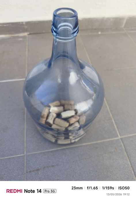 Garrafão tom azul