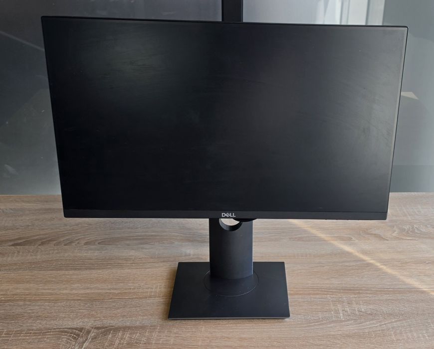 Монитор Dell P24-10шт.