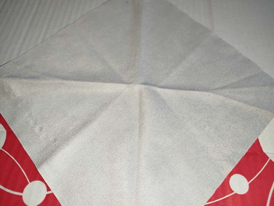 Салфетка з мікрофібри для чистки дисплея монітора