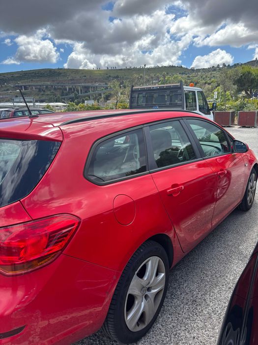 Vendo Carrinha Opel Astra 1.3 CDTI ecoFLEX – 2011