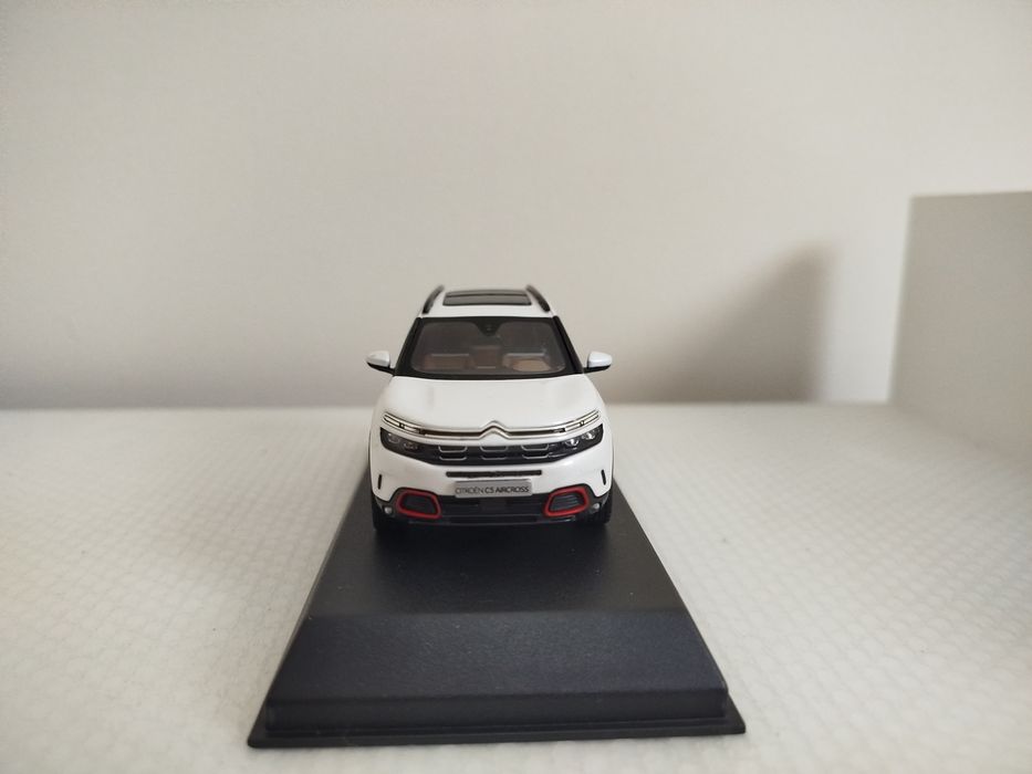 Miniatura Citroen C5 Aircross 1/43 Nova