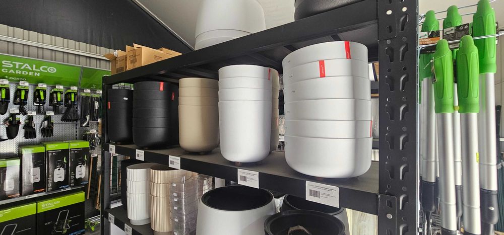 Doniczki osłonki na doniczki ceramiczne plastikowe