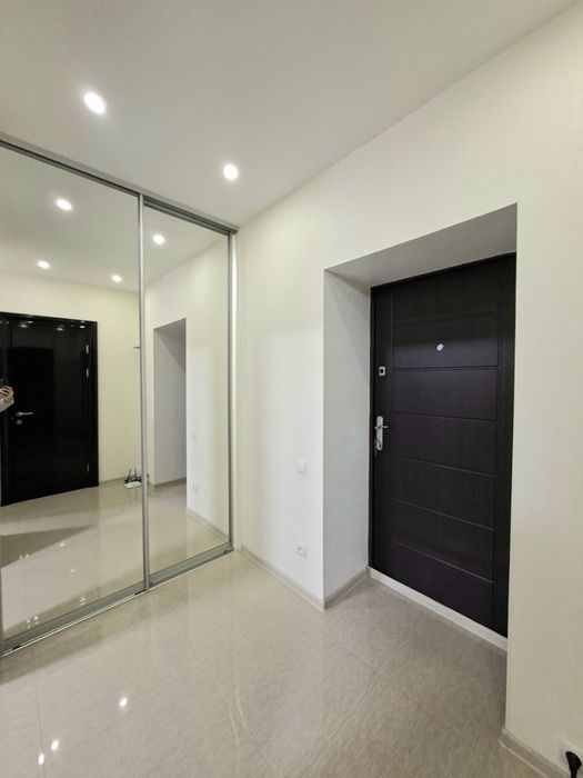 З гардеробною! Простора квартира ЖК Софіївська Слобідка ЖК Софія поруч