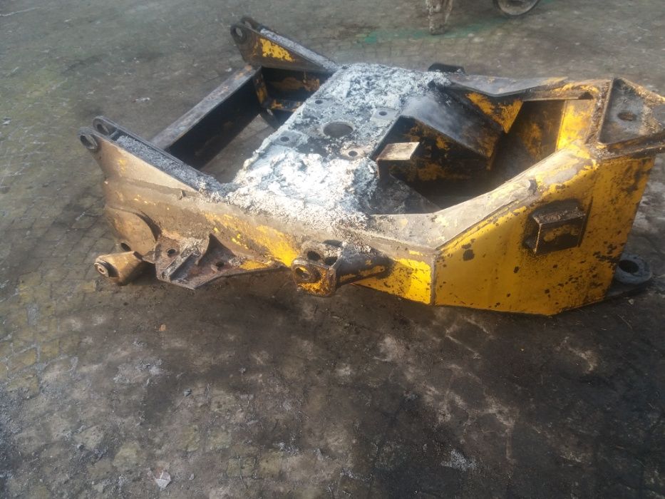 LKT 81 TURBO Oryginalna Tylna Rama LKT 81 T Tylną Ramę Ciągnik Leśny