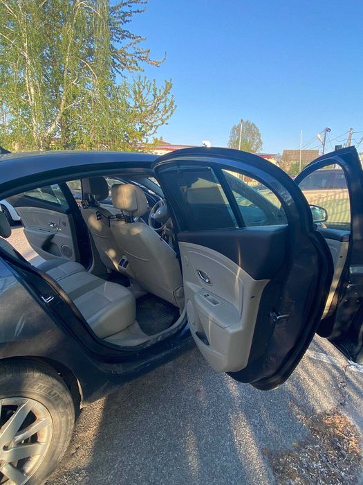 Renault Fluence 2010 Після ДТП