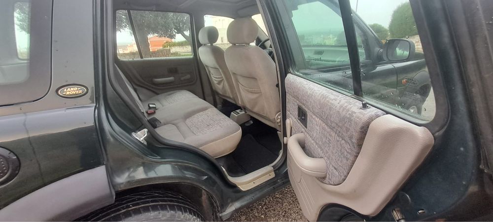 Land rover defender 2000