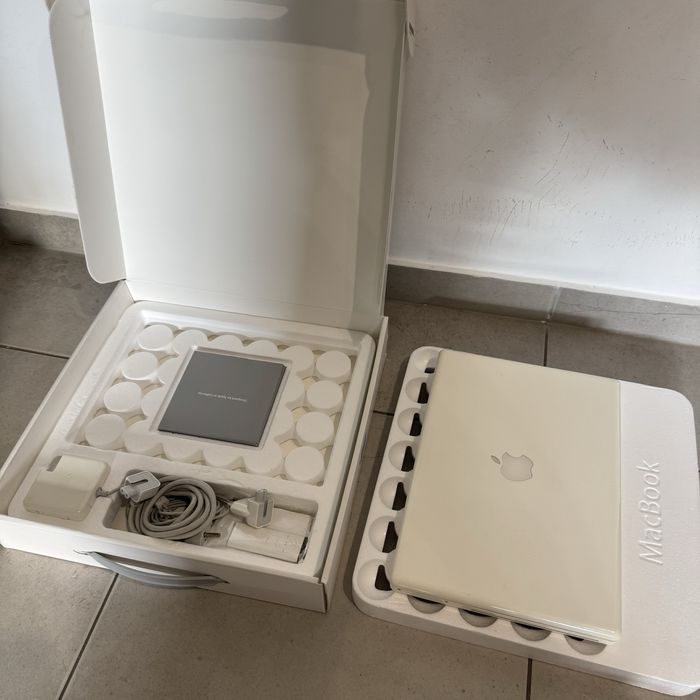 Apple Macbook Pro A1181 kolekcjonerski 2006 vintage pełny zestaw