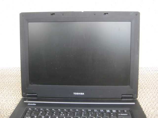 Laptop Notebook Toshiba Satelite L30-114  Model No: PSL30E-00100QPL