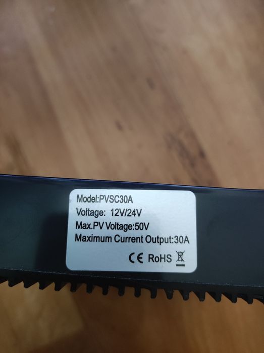 Regulator ładowania 30a