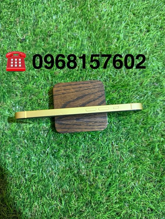 iPhone 14 • 5G • eSIM • 128GB