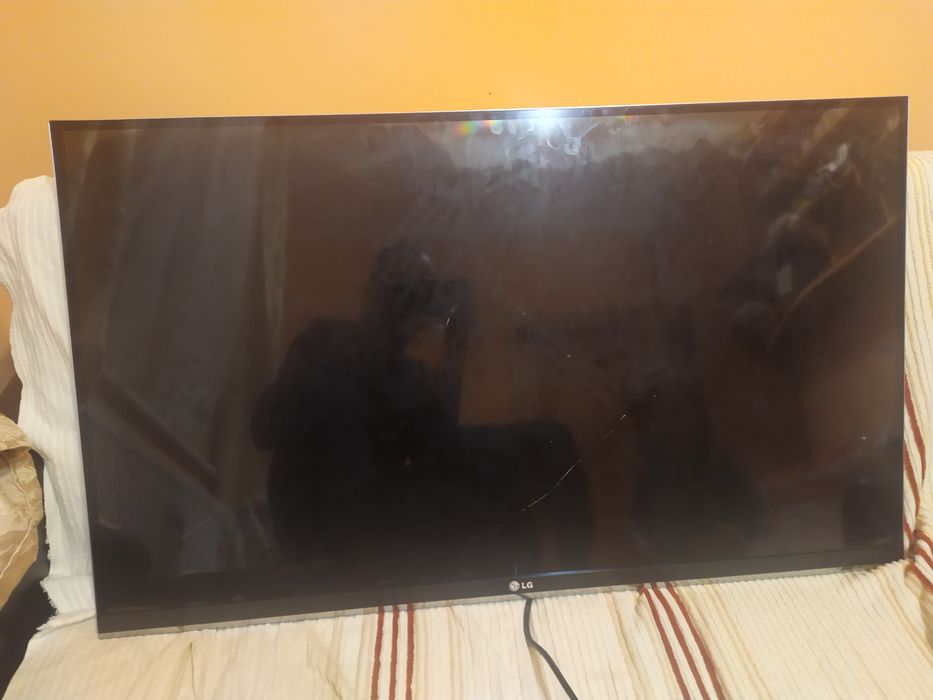 Lg 42lm760 телевізор