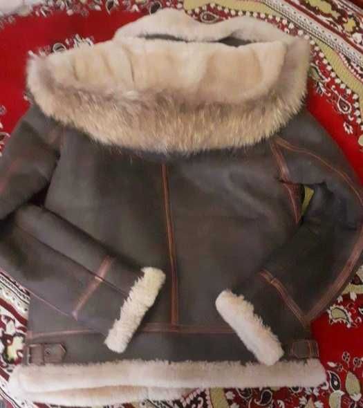 Дубленка с овчины с капюшоном