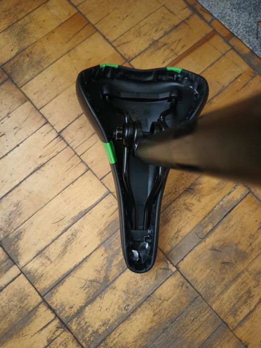 Сідло велосипедне Fort 27.2 мм 250 мм