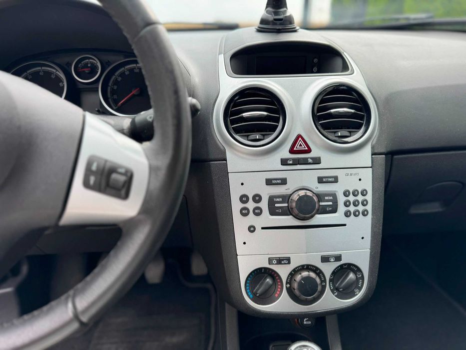 Opel Corsa 1.2 LPG