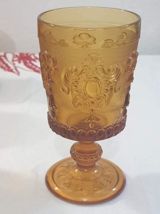 Conjunto antigo em vidro soprado